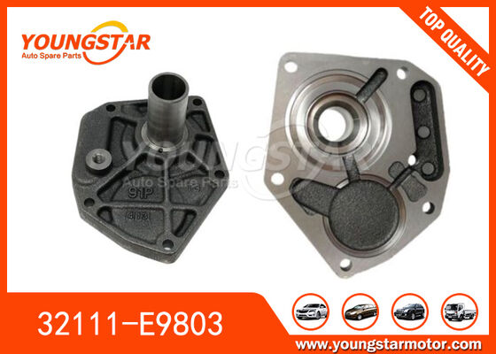 กล่องแดนแปลงกล่องน้ํามัน Cooler สําหรับ Nissan T41 T42 OEM 32111-E9803 ด้วยการรับประกัน 60000 กม.