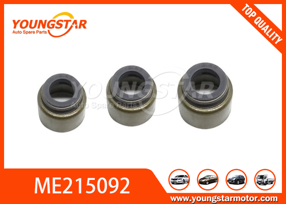 FKM/NBR ยาง วาล์ว Stem Oil Seal สําหรับ Mitsubishi 4D31 4D34 6D31 6D34 6D16 เครื่องยนต์ที่มีการรับประกัน 1 ปี